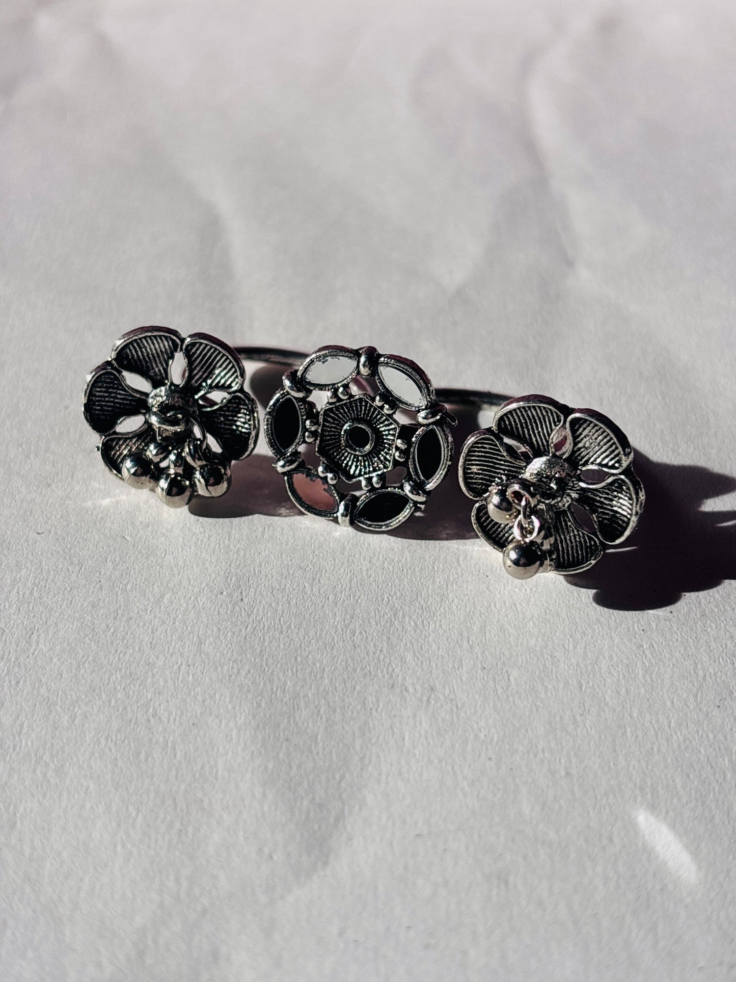 Three Petal Grace Ring