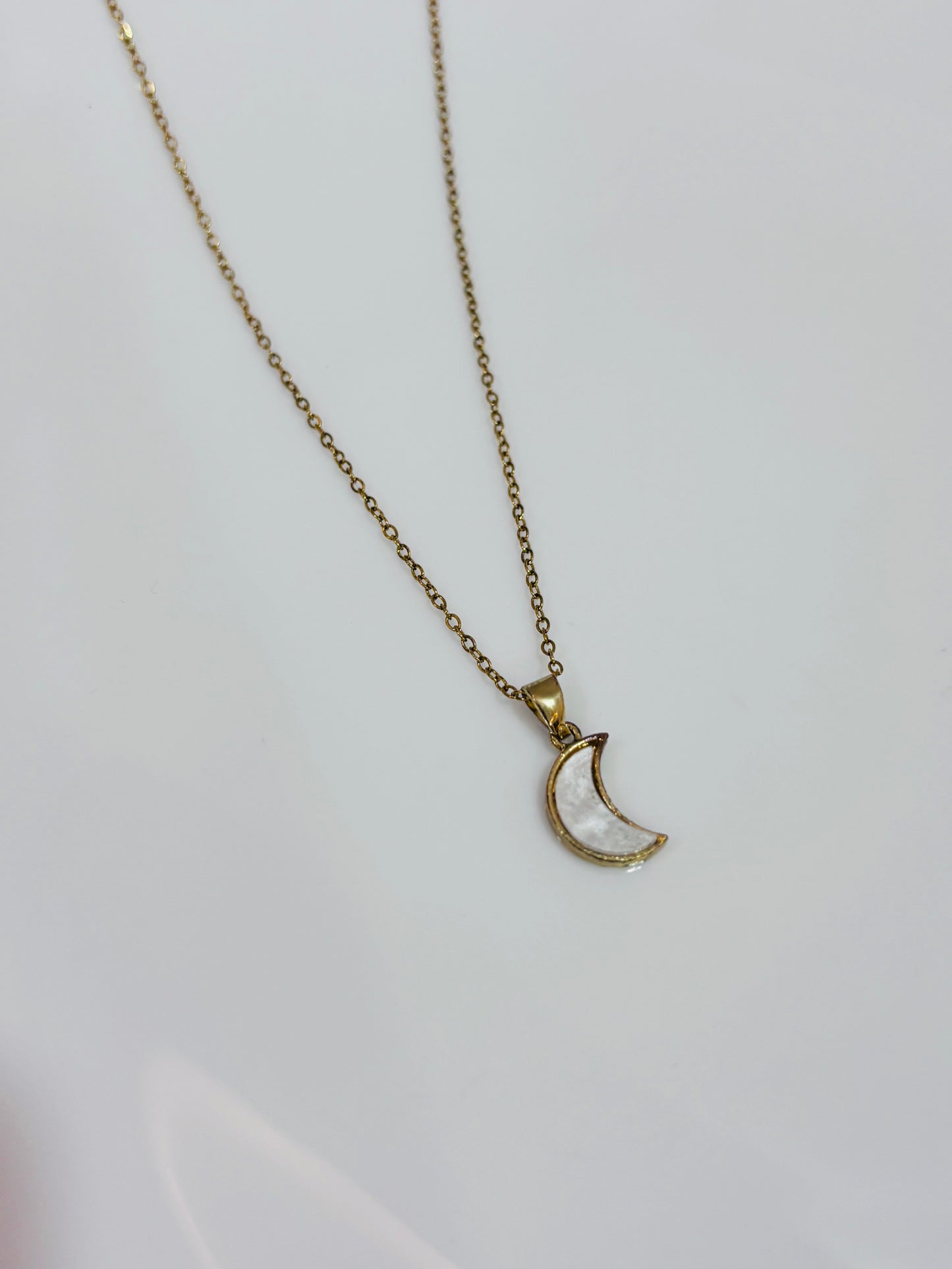 Moon pendant with chain