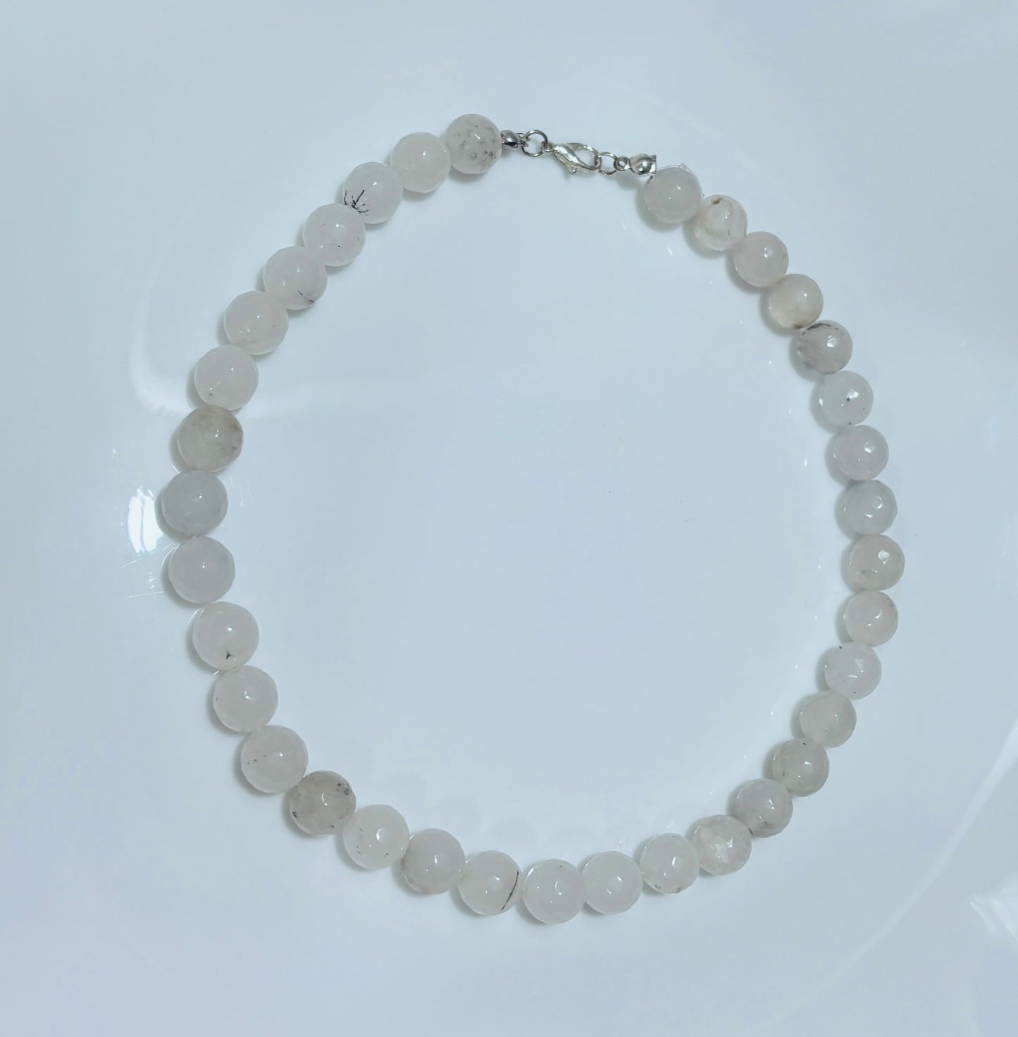 Snow Aura Pearl necklace