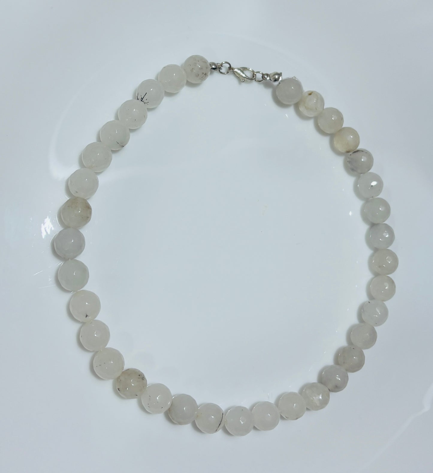 Snow Aura Pearl necklace