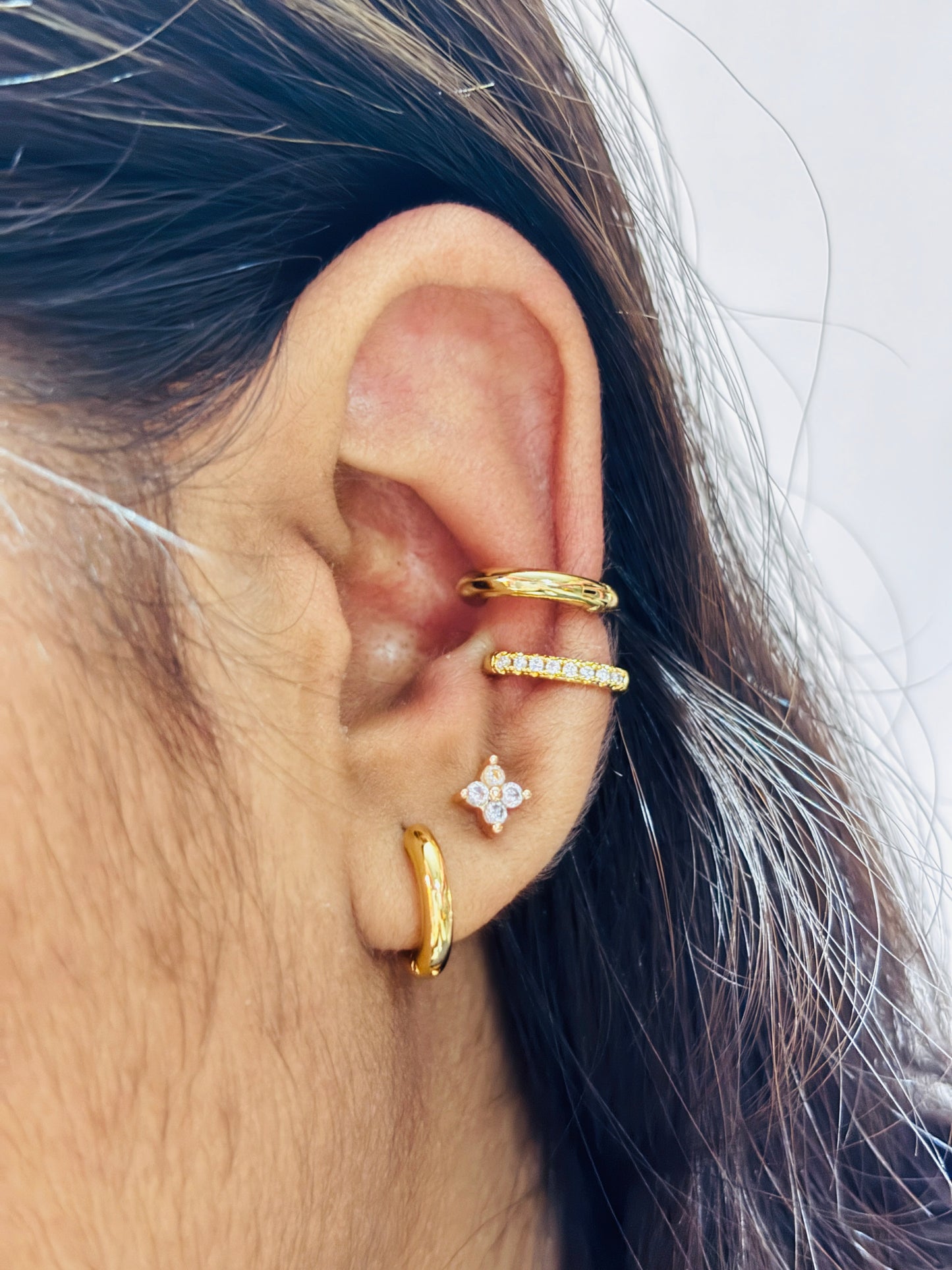 Earrings with earcuff combo