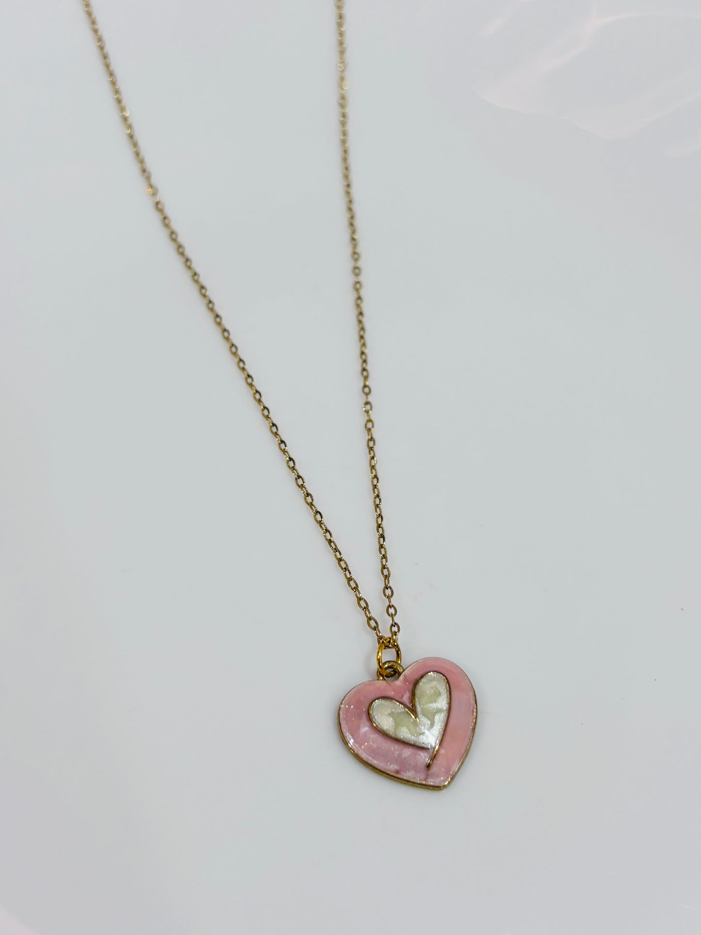 Heart pendant with chain