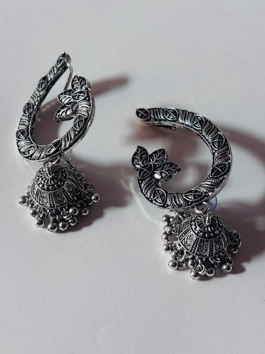 Royal leaf earring