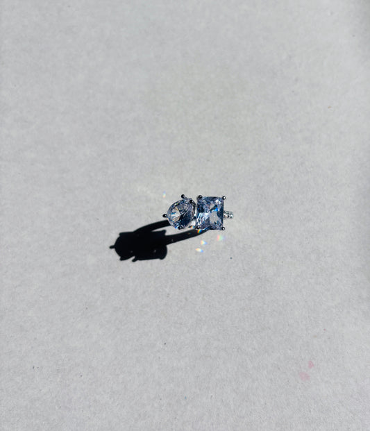 Twinkle Hug Ring