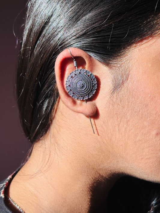 Royal Spiral Ear Cuff
