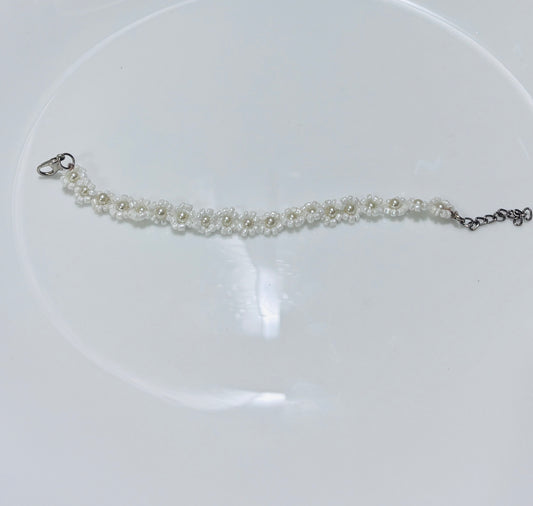 Blush Pearl Bloom bracelet