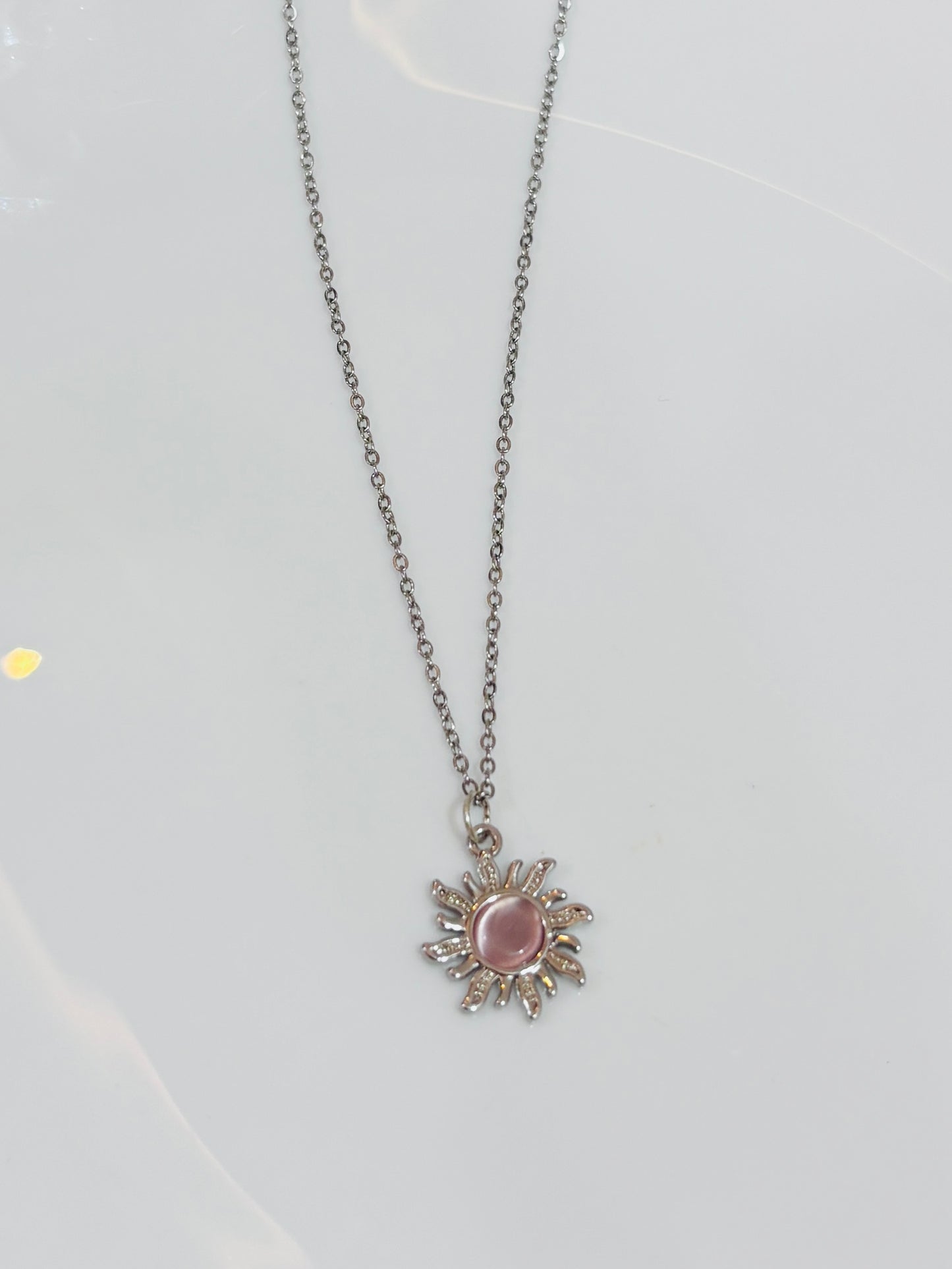 Sun pendant with chain