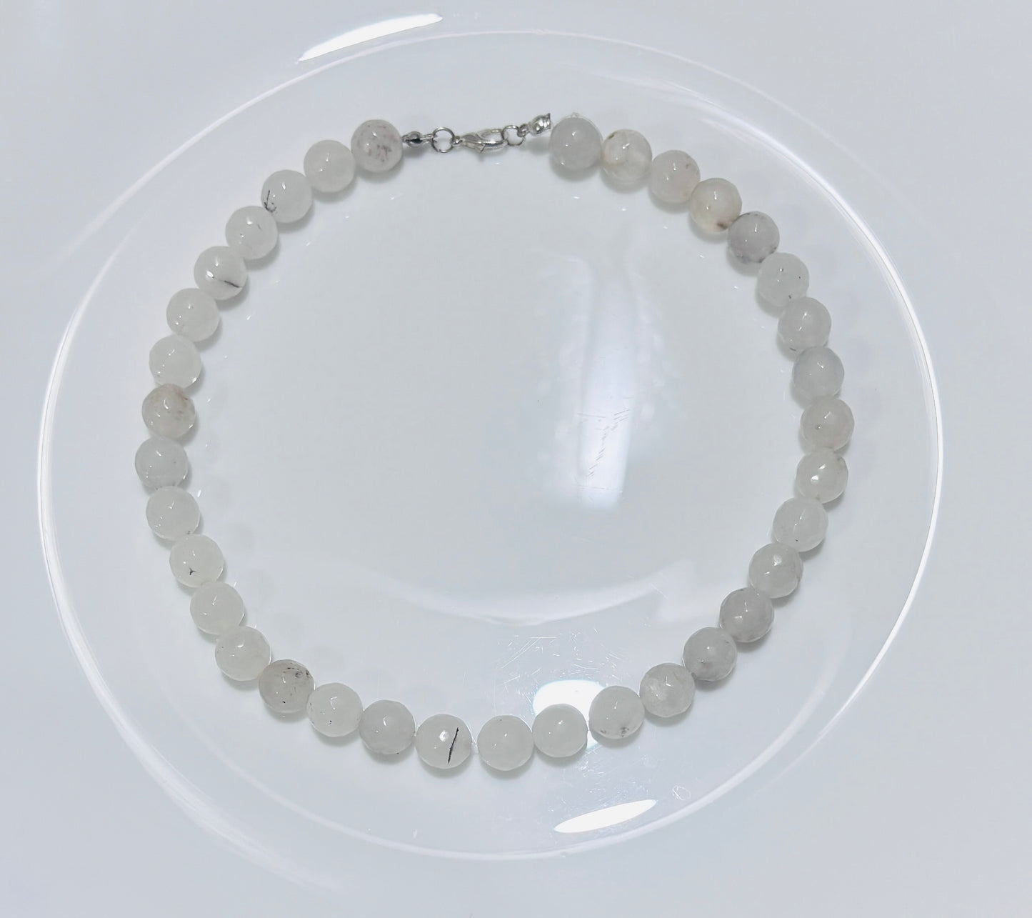 Snow Aura Pearl necklace