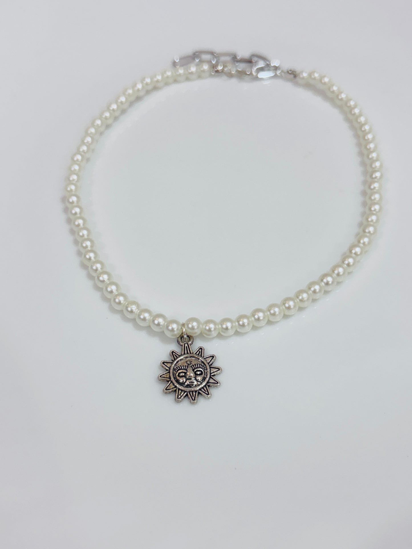 Sun pearl necklace